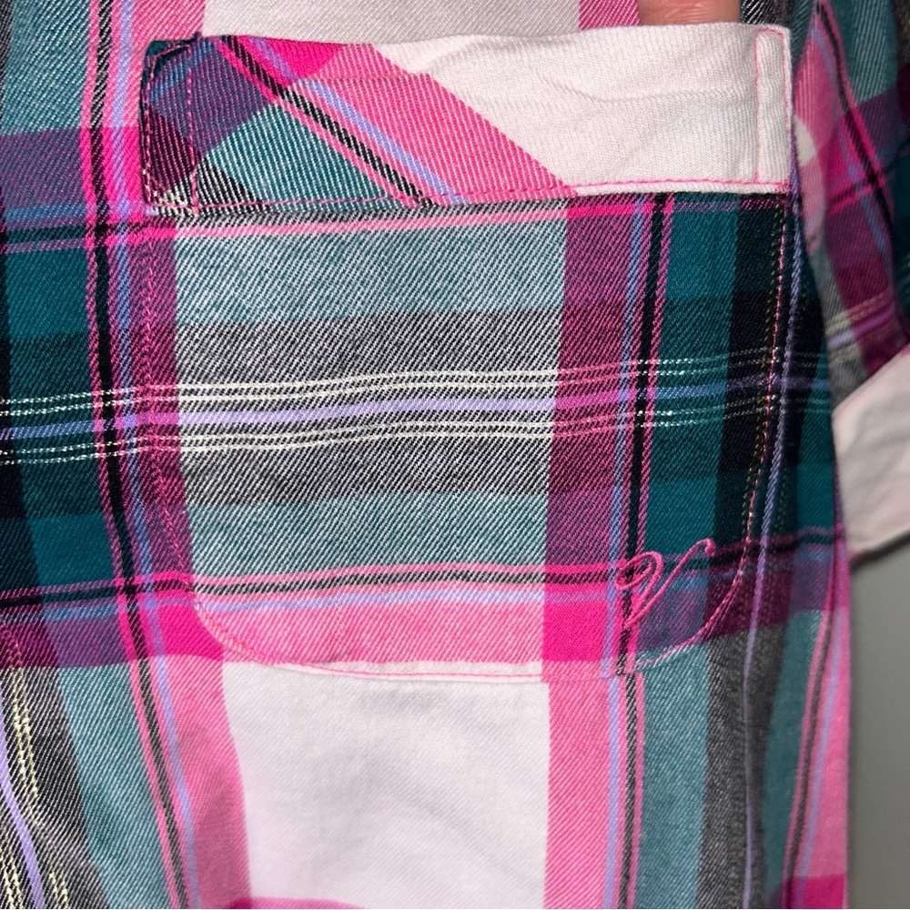 *SOLD* Victoria’s Secret Plaid Flannel Shimmer Pajama Set Size Medium - Picture 3 of 12